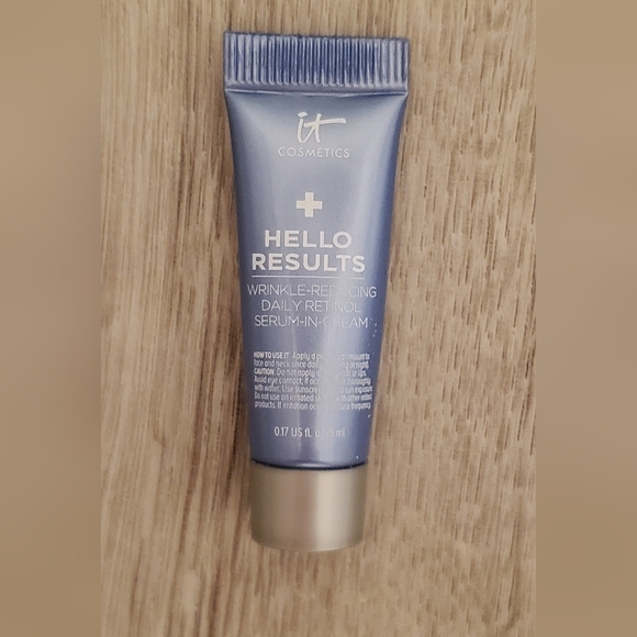 💚5/$25 IT Cosmetics Hello Results Wrinkle Reducing Daily Retinol Serum Cream - Picture 4 of 4